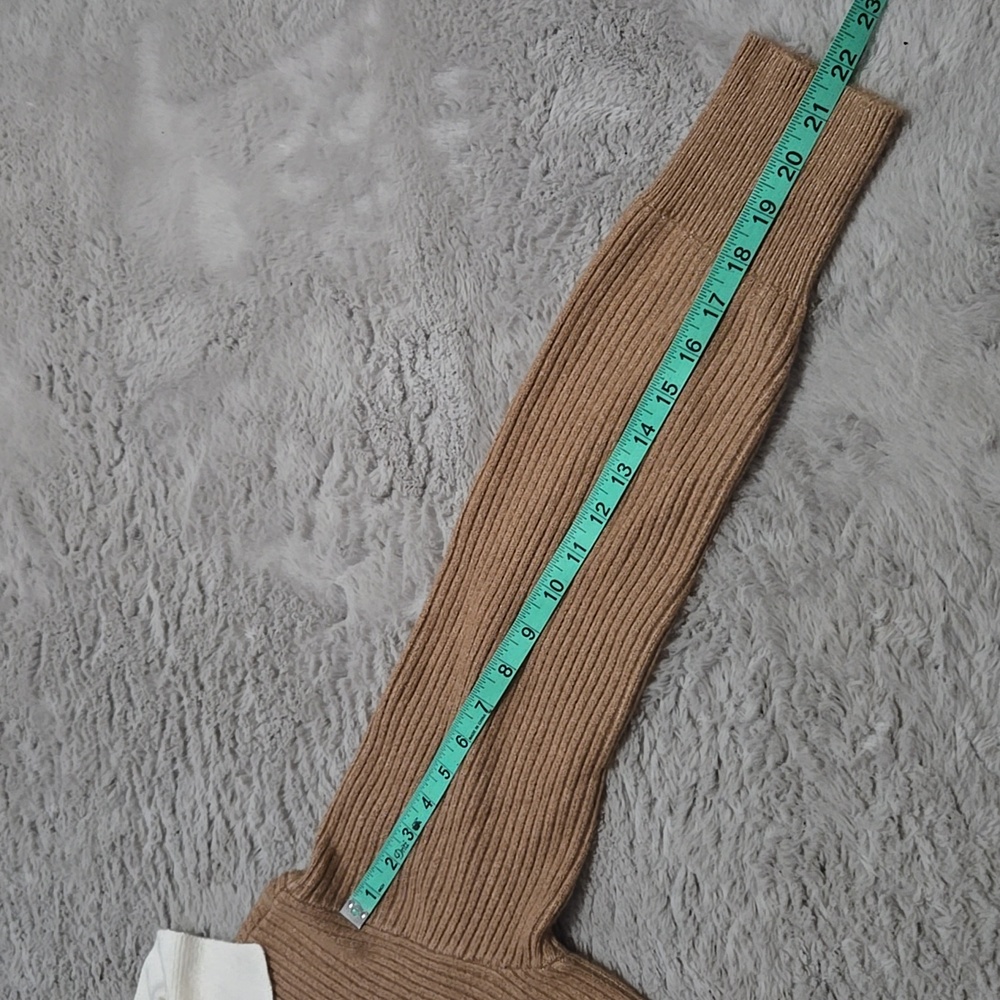 LOFT Two-Tone Ribbed Pullover Sweater in Camel and Cream - Picture 6 of 7
